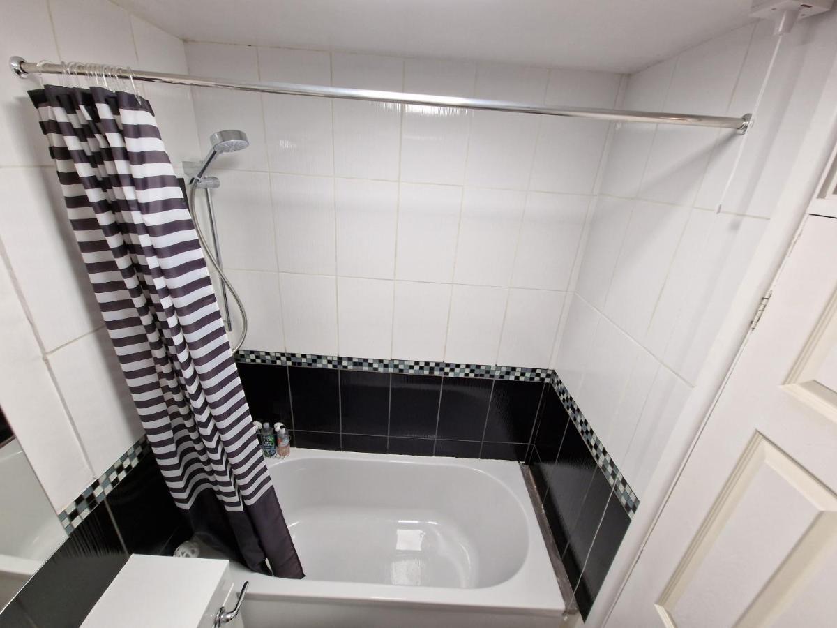 Comfy Apartment, Self Check-In 24h-Day, 7Days-Week, Sleep 4 - in Devon, Dartmoor, near A38 Teigngrace Exterior foto