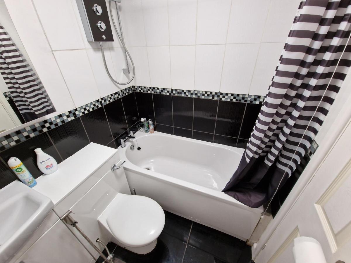Comfy Apartment, Self Check-In 24h-Day, 7Days-Week, Sleep 4 - in Devon, Dartmoor, near A38 Teigngrace Exterior foto